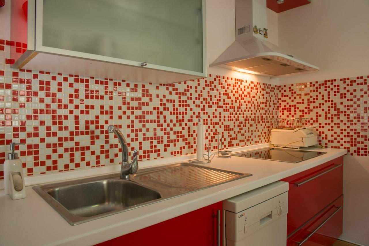 Cuencaloft Red Velvet Apartment Cuenca  Exterior photo