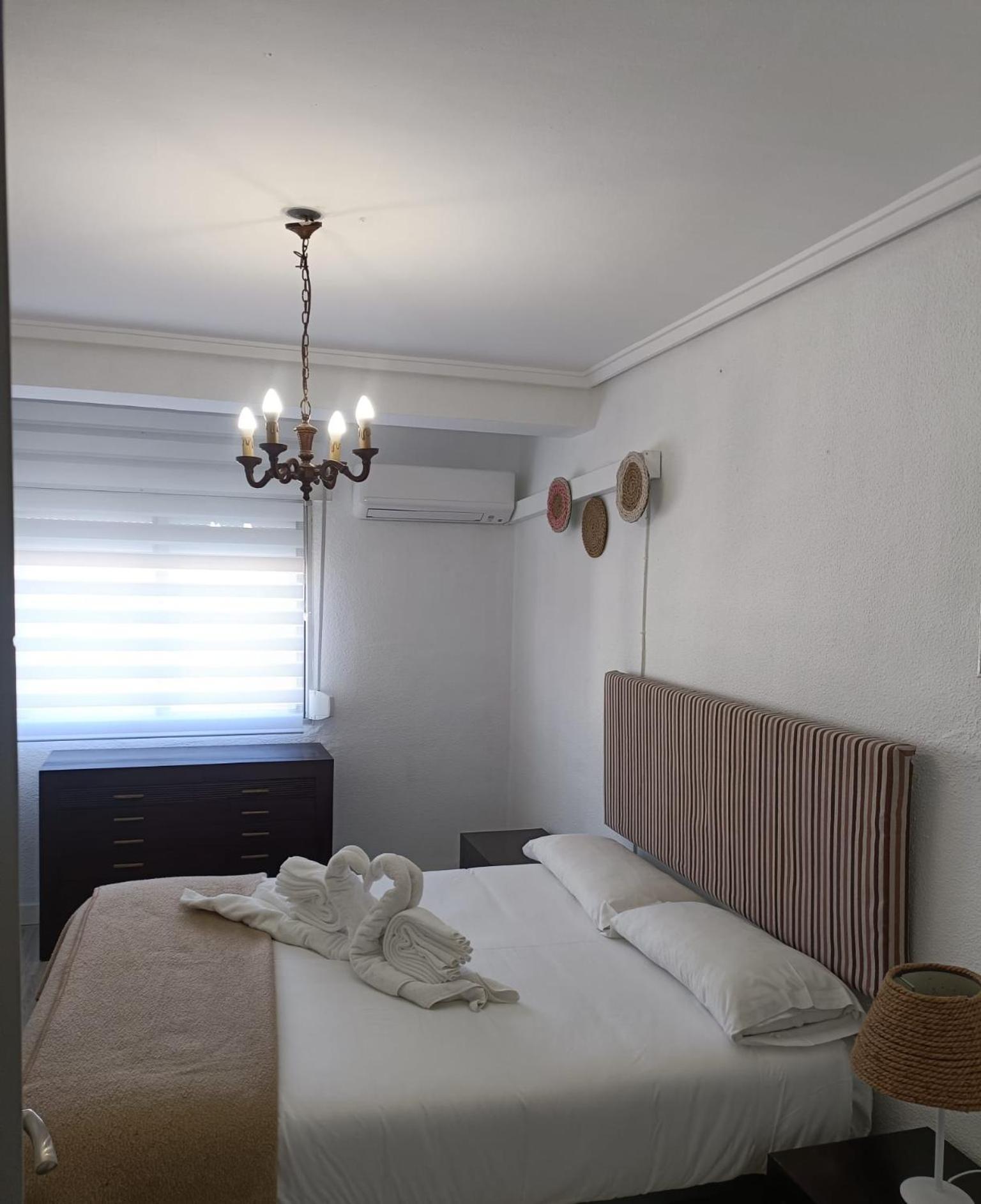 Cuencaloft Red Velvet Apartment Cuenca  Exterior photo