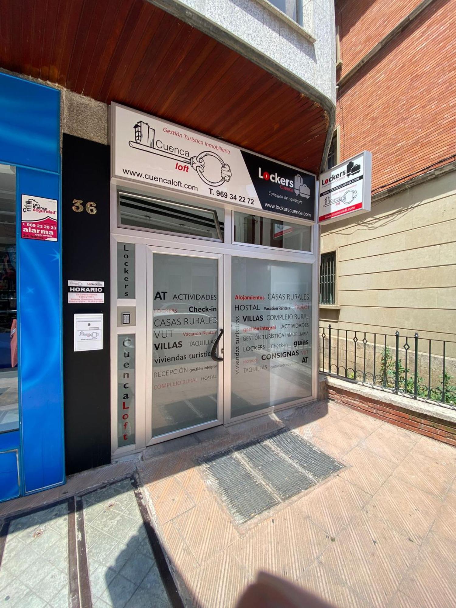 Cuencaloft Red Velvet Apartment Cuenca  Exterior photo